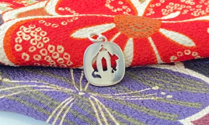 Pendentif Tsuba "chat"