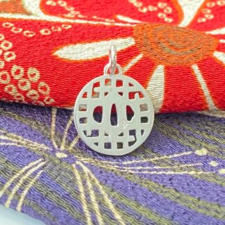 Pendentif Tsuba "ichimatsu"