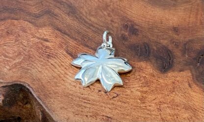 Pendentif fleur de cerisier – Image 4
