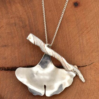 Pendentif branche de Ginkgo – Image 2