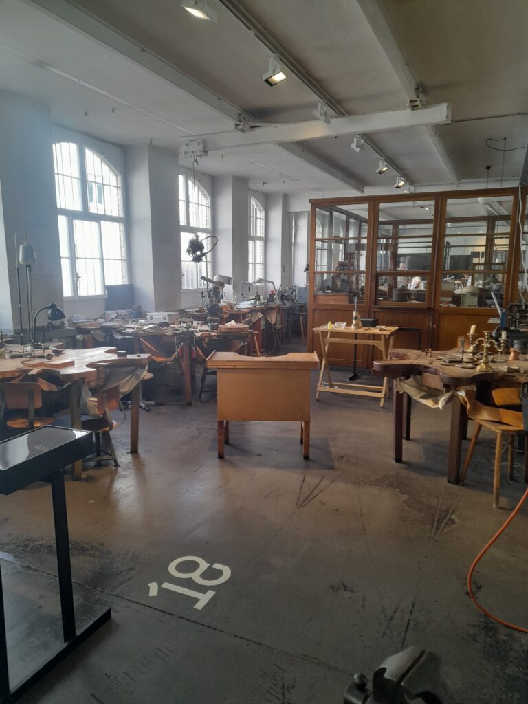 Musée technique de l’industrie joaillière et horlogère de Pforzheim salle du musée