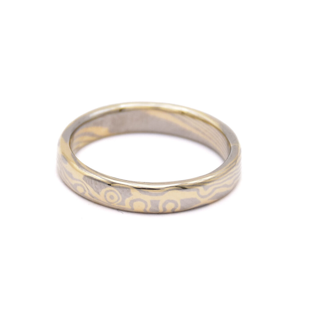 Antoine Puygrenier Artisan Bijoutier Joaillier mokume-gane bague japonaise unique sur-mesure personnalisée or jaune 18 carats palladium japon alliance